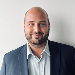 Maurice Hemmling, Senior Sales Manager und Zertifizierter Derivatehändler (Eurex) bei WH SelfInvest