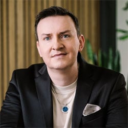 Jens Chrzanowski, Branch Director von XTB